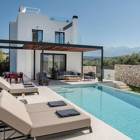Avrilia Seaside Villa Heated Pool Almirida Eksteriør bilde