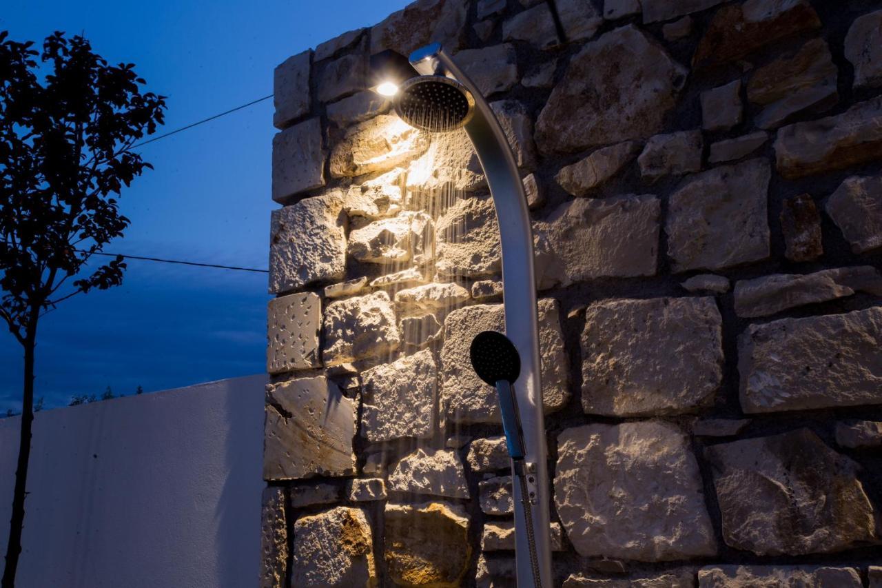 Avrilia Seaside Villa Heated Pool Almirida Eksteriør bilde