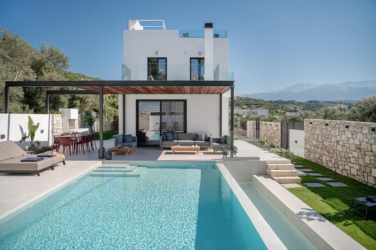 Avrilia Seaside Villa Heated Pool Almirida Eksteriør bilde