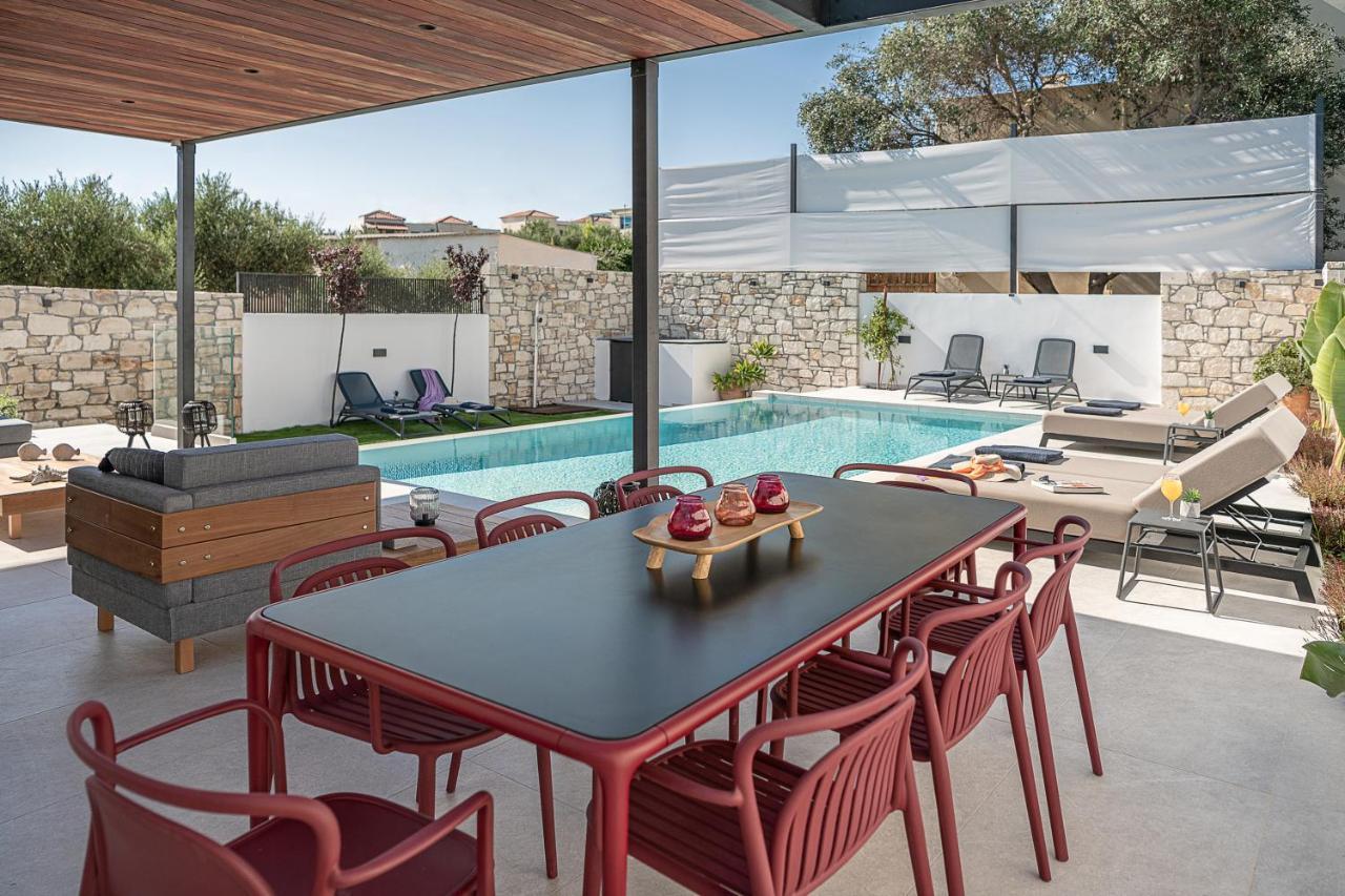 Avrilia Seaside Villa Heated Pool Almirida Eksteriør bilde