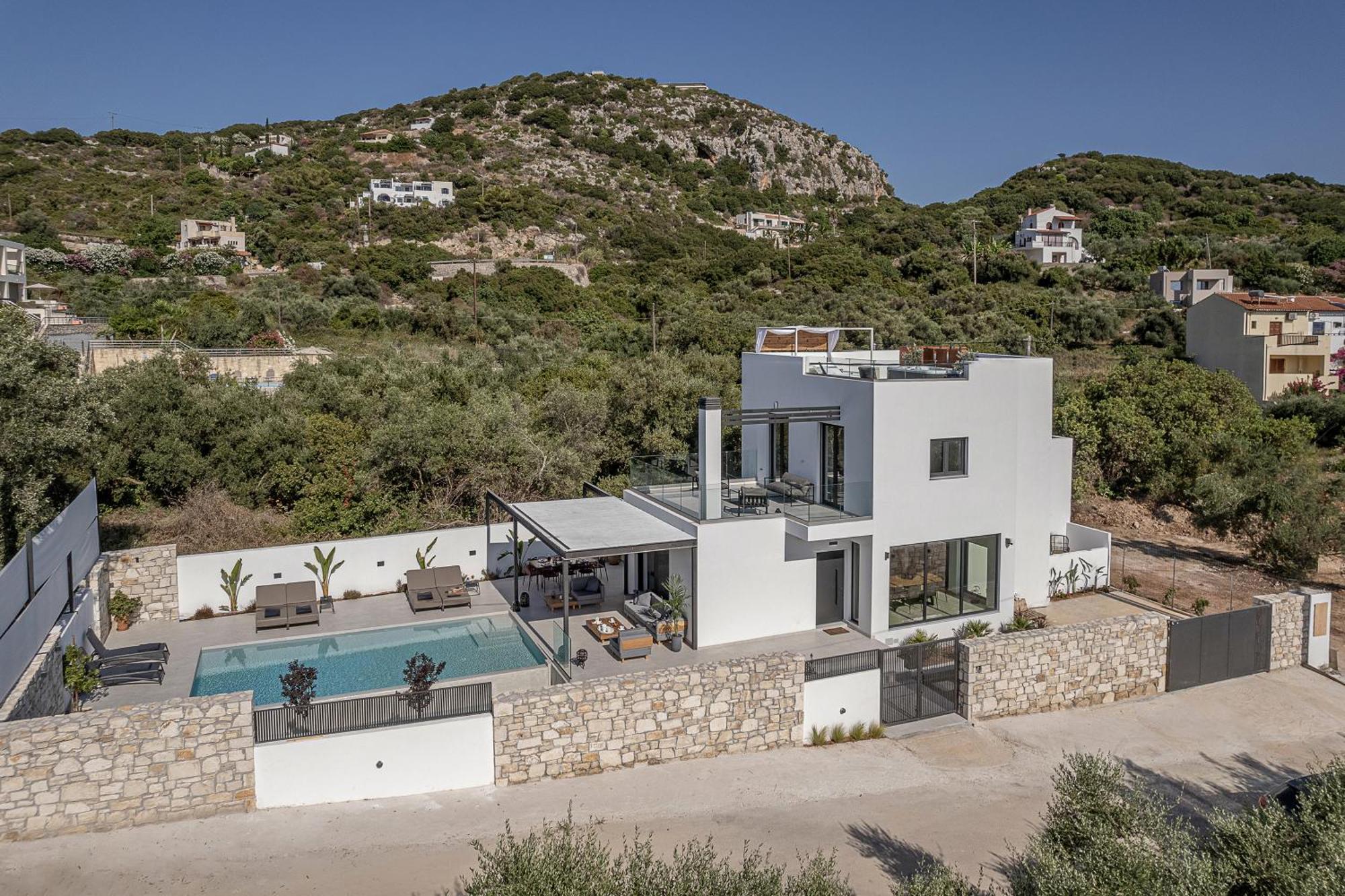 Avrilia Seaside Villa Heated Pool Almirida Eksteriør bilde