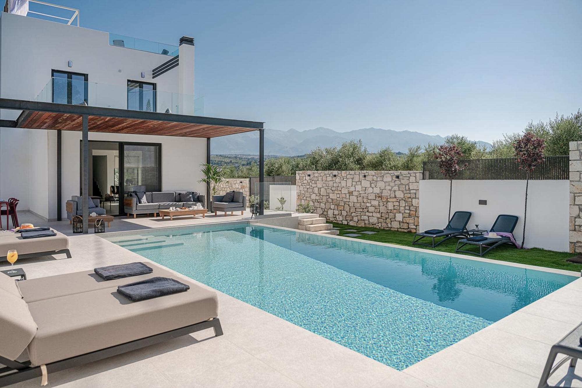 Avrilia Seaside Villa Heated Pool Almirida Eksteriør bilde