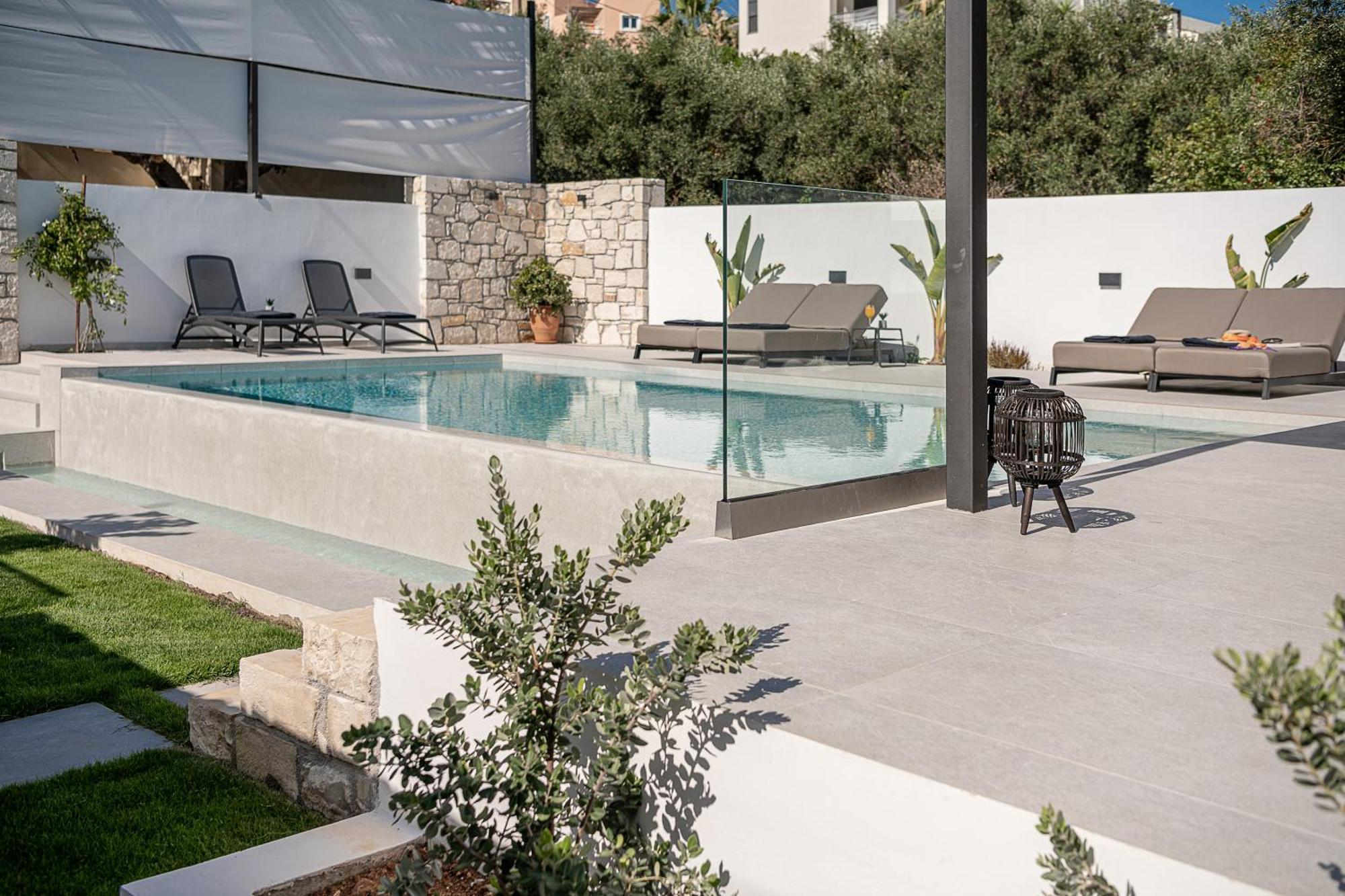 Avrilia Seaside Villa Heated Pool Almirida Eksteriør bilde
